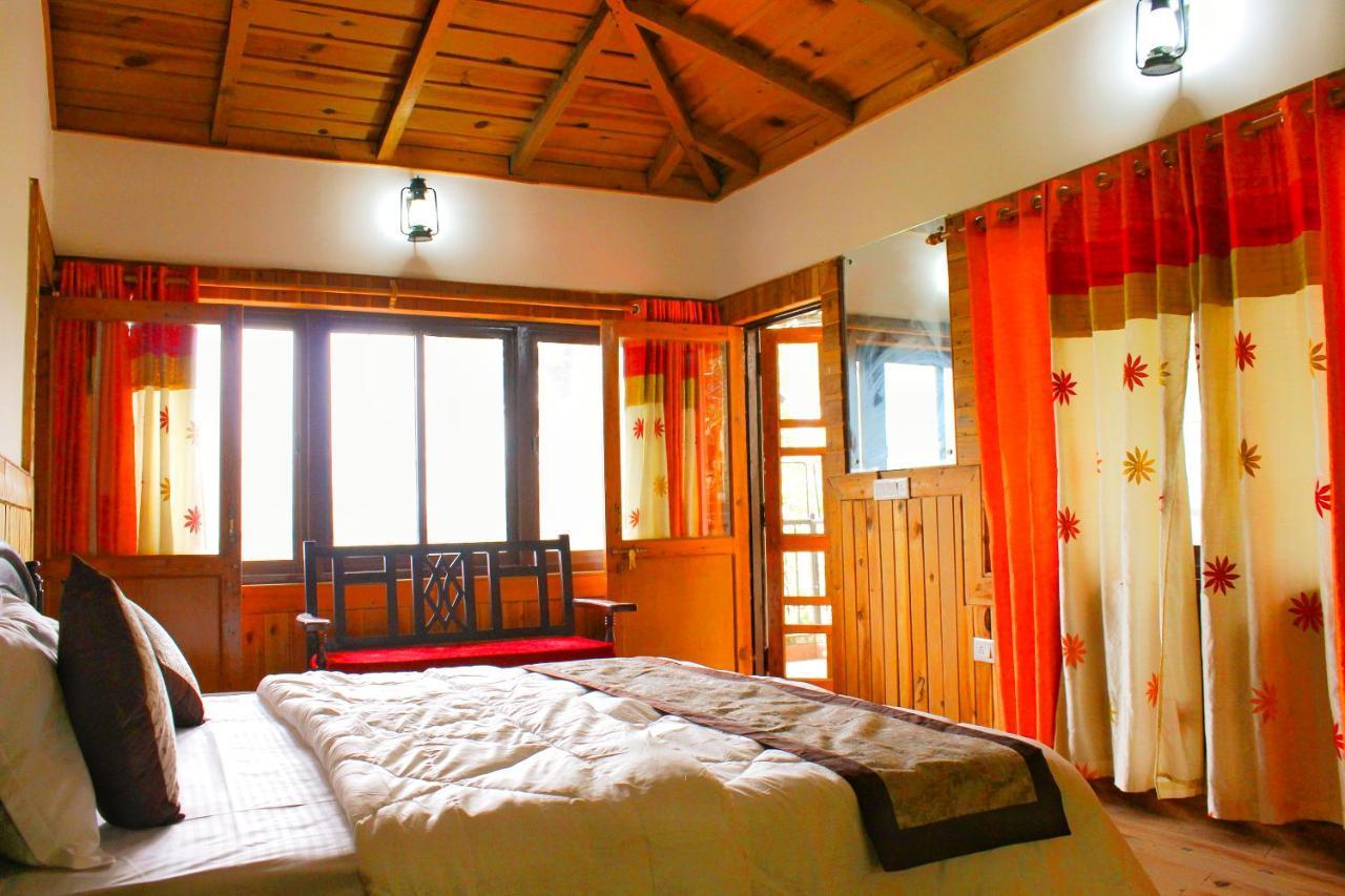 The Canadian Woods Resort ไนนิตาล ภายนอก รูปภาพ