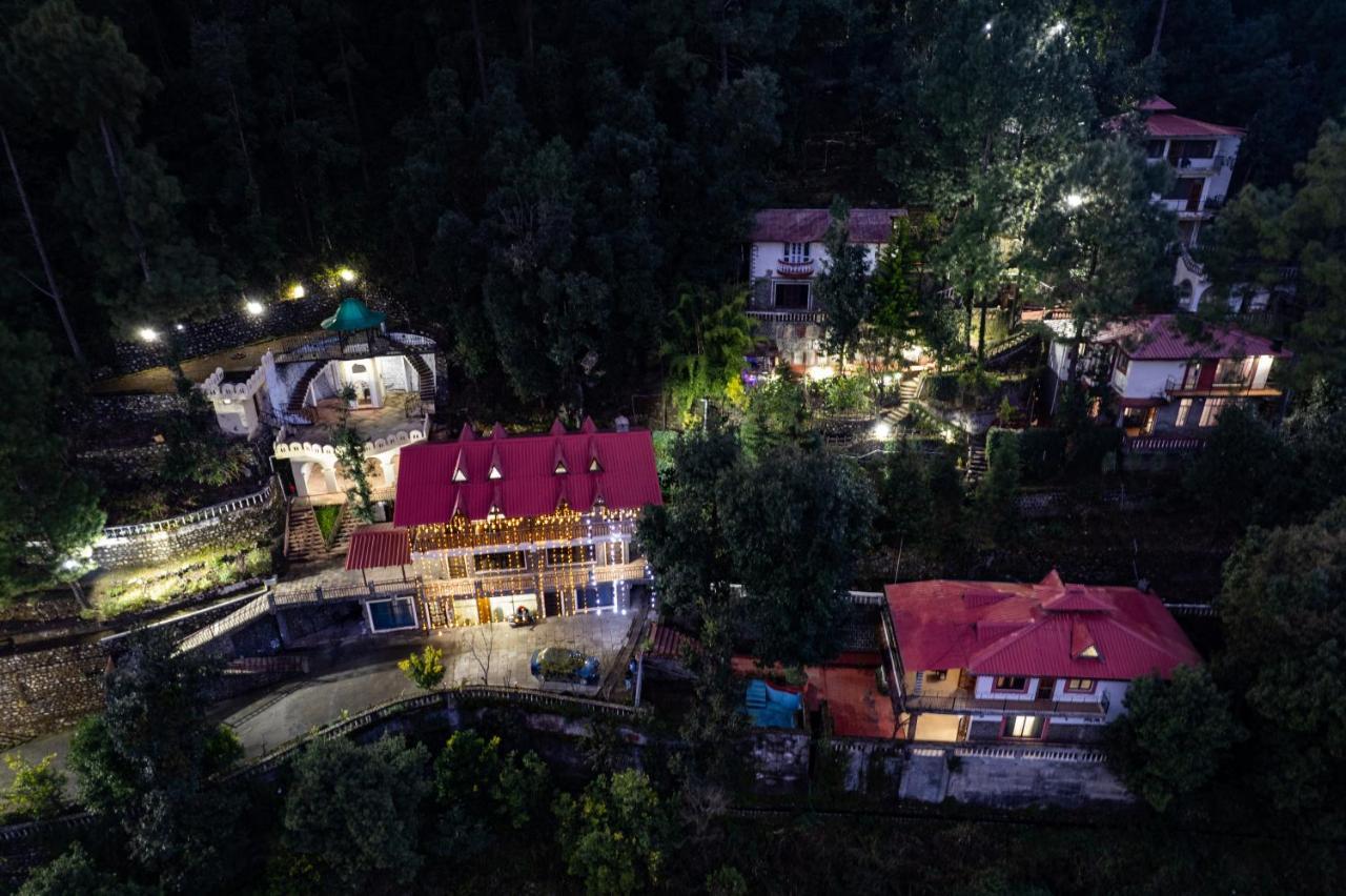 The Canadian Woods Resort ไนนิตาล ภายนอก รูปภาพ