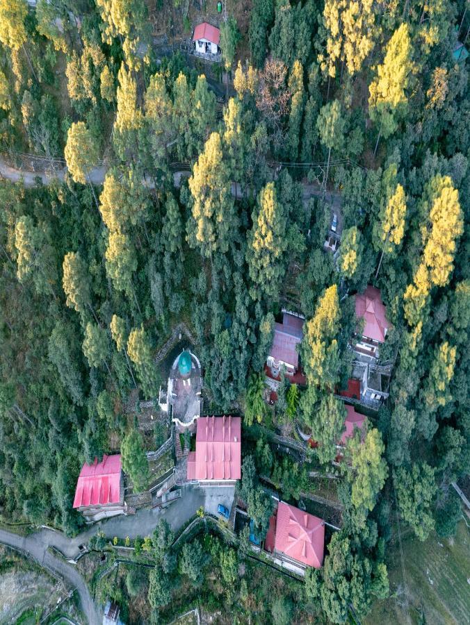 The Canadian Woods Resort ไนนิตาล ภายนอก รูปภาพ